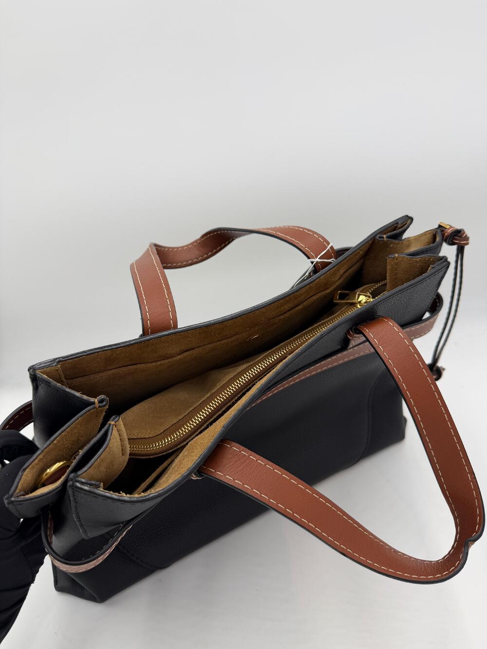 Loewe Gate Top Handle 2Way - Picture 11 of 14